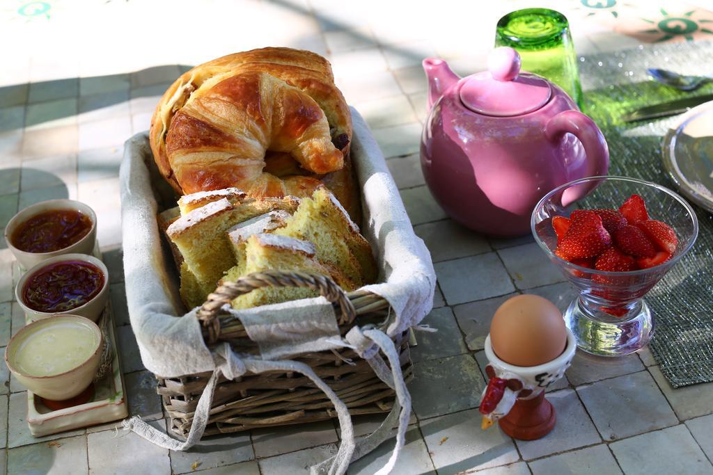 Le Mas En Provence Bed and Breakfast Entrechaux Exterior foto